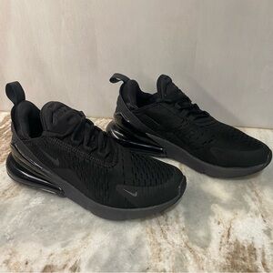 Nike Air Max 270 Triple Black
Women's Size 7.5 AH6789-006